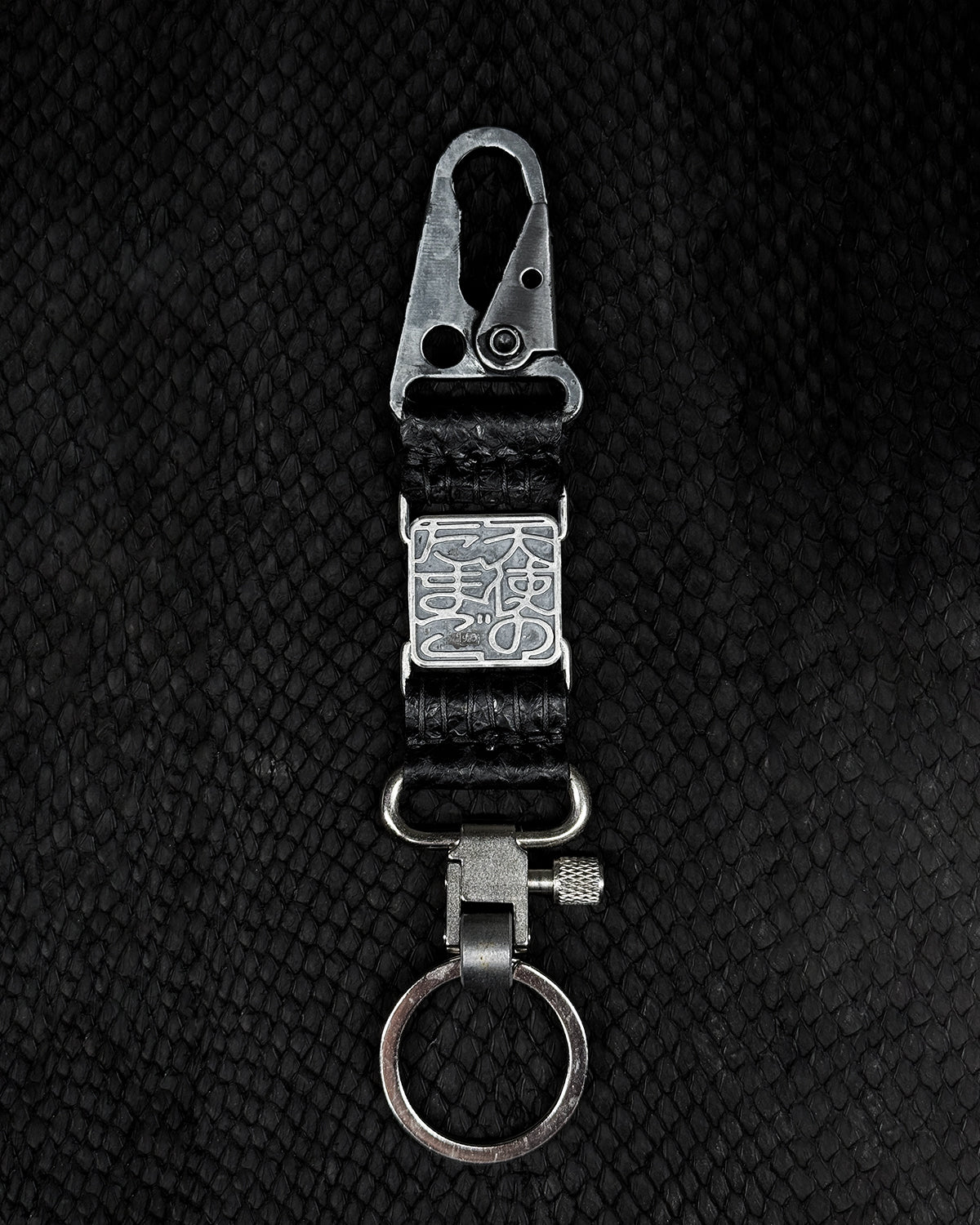 "Raining" Keyholder